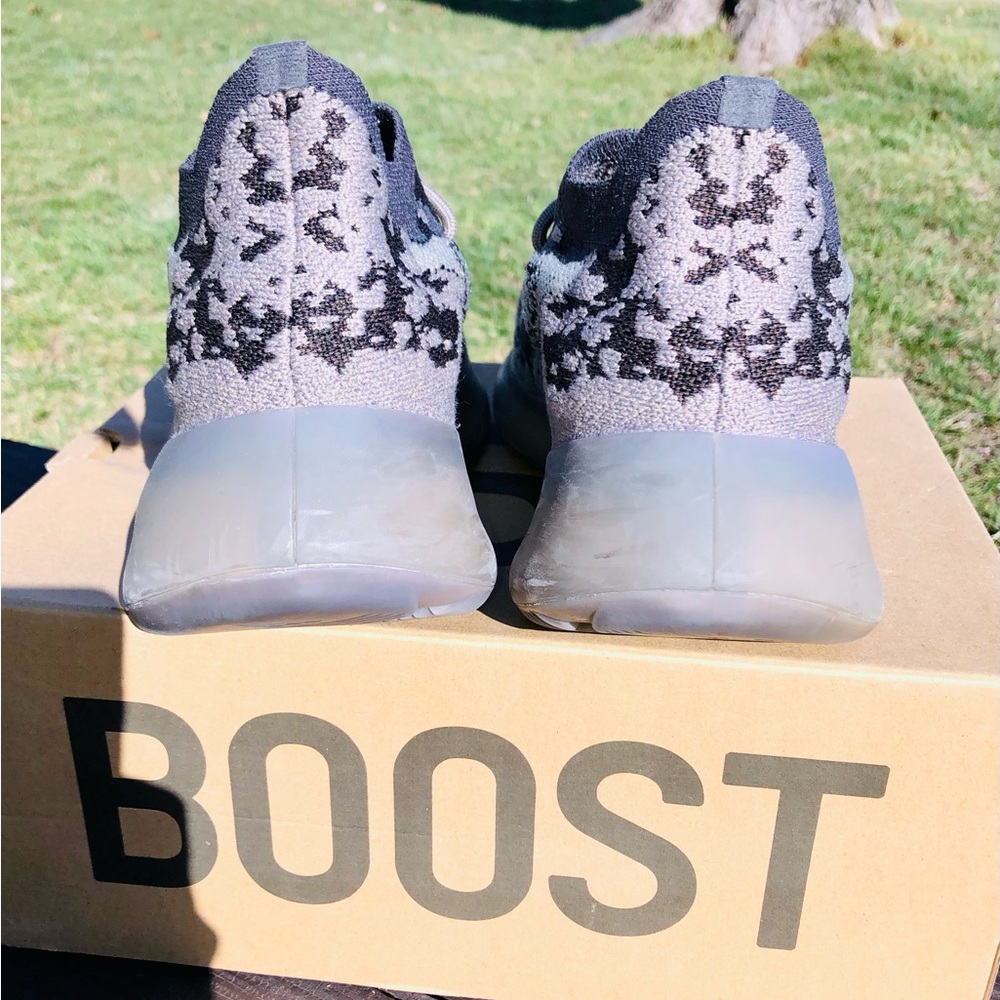 Adidas Yeezy Boost 380 ‘Stone Salt’  Sz 9.5 - Picture 3 of 7